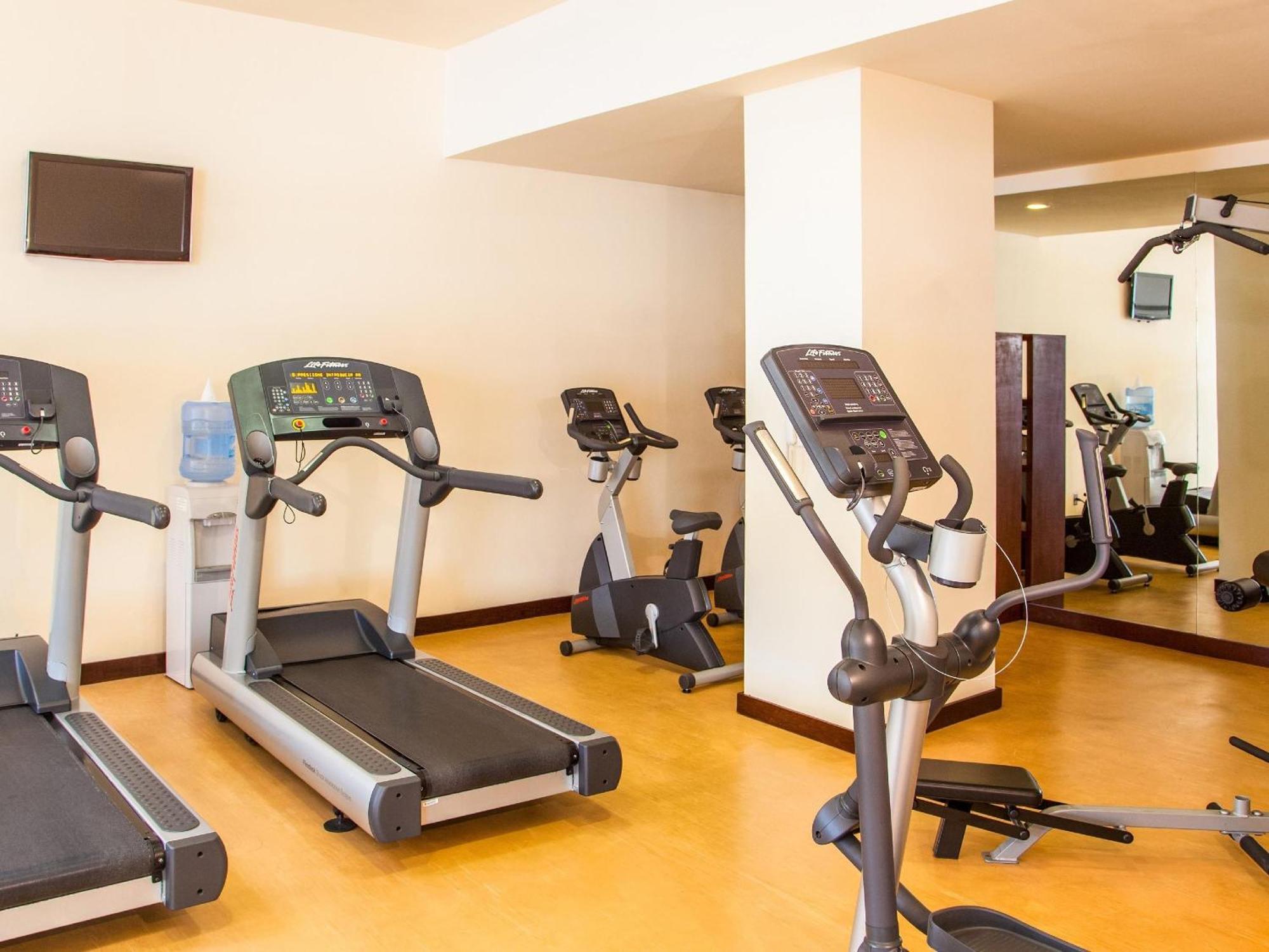 Hotel Opus Grand Toluca Aeropuerto 외부 사진